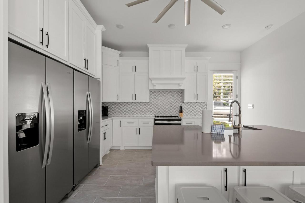 Brand New Expansive Coastal W/ Custom Furnishings Sleeps 15 Holiday home Panama City Beach